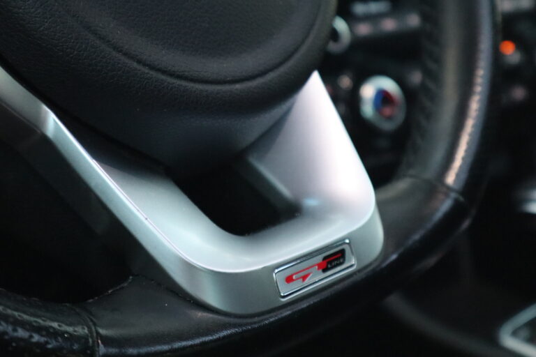 sv automobile kia img 1985 06