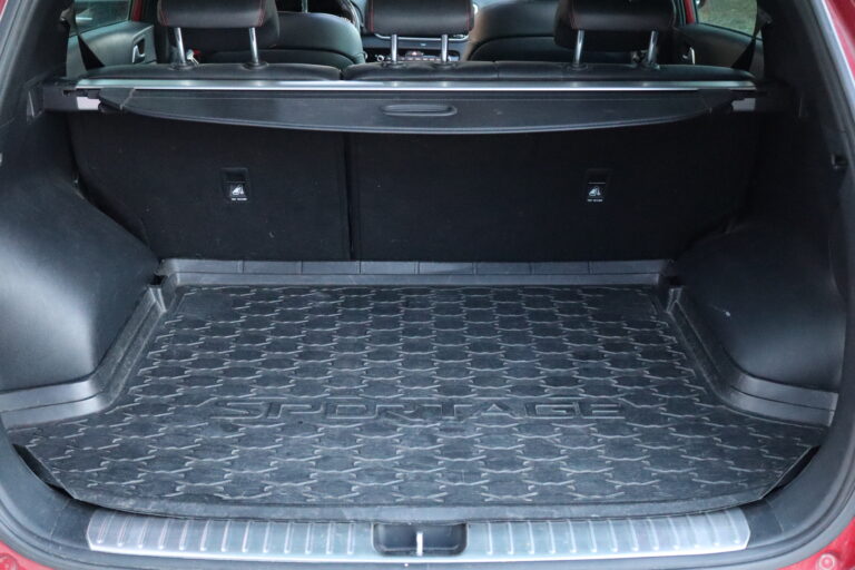 sv automobile kia img 2004 11