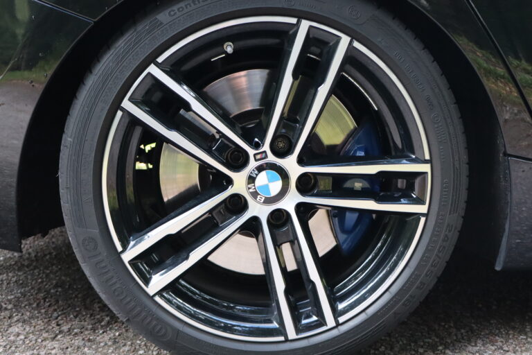 sv automobile 140i jack img 6952 04