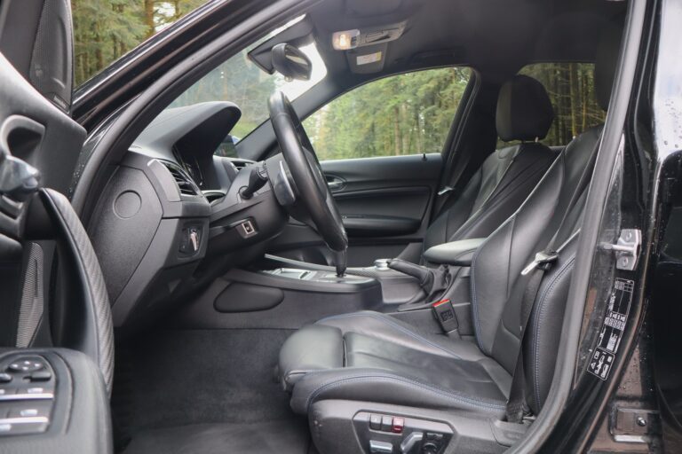 sv automobile 140i jack img 6955 06