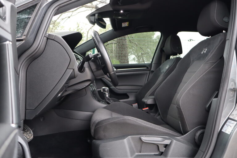 sv automobile 7r contess grise img 2258 08