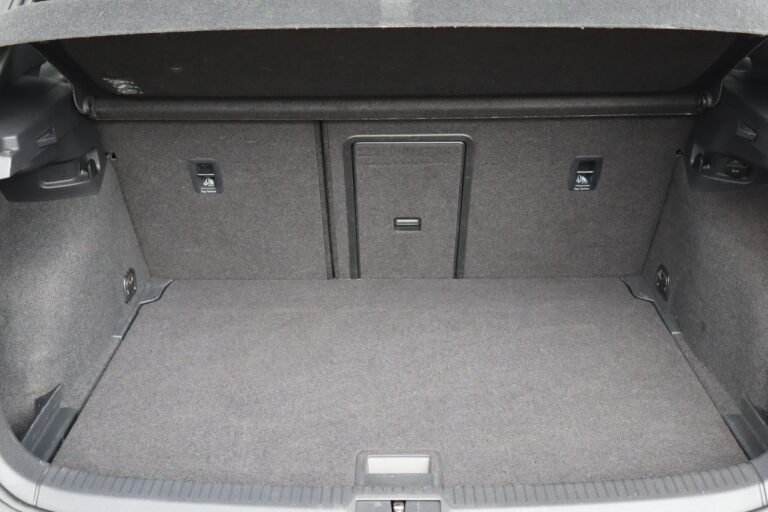 sv automobile 7r contess grise img 2271 14