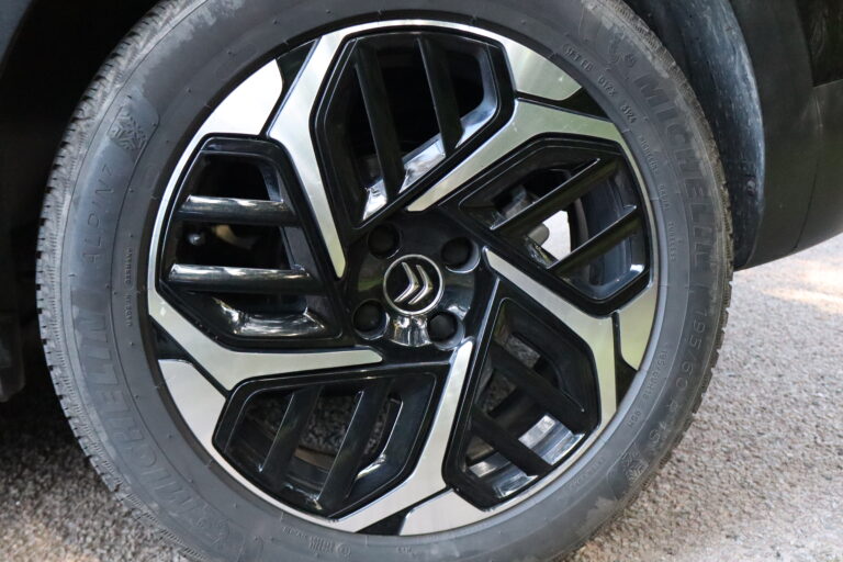 sv automobile c4 img 6823 04