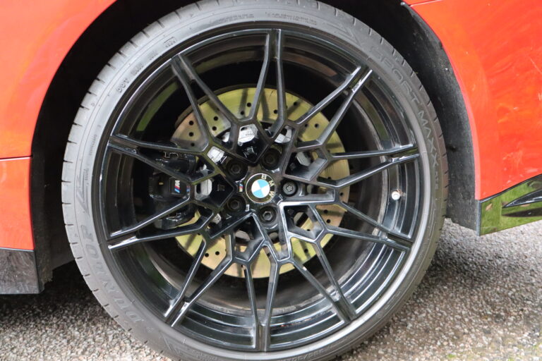 sv automobile m4 rouge img 7048 08