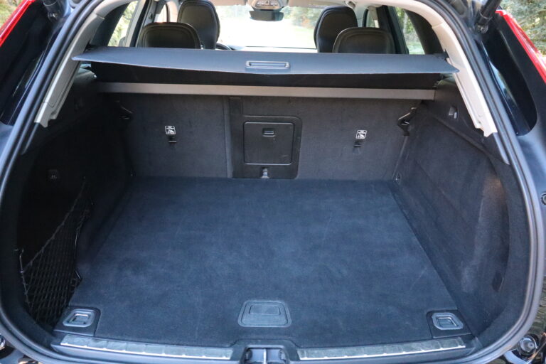 sv automobile xc60 peugeot img 7516 13