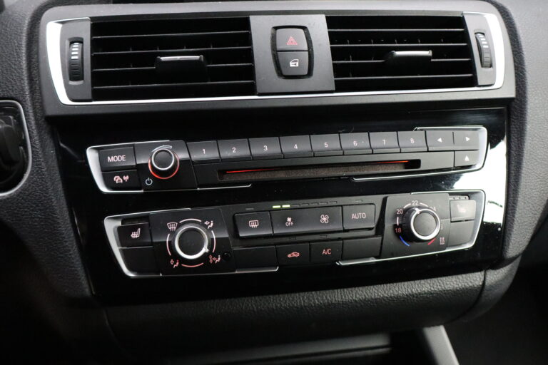 sv automobile 220d cab img 7916 14