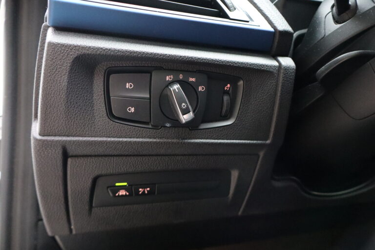 sv automobile 220d cab img 7928 17