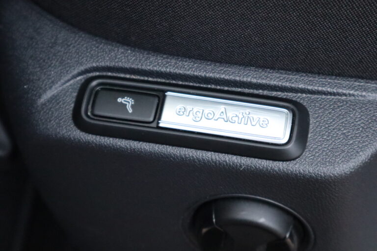 sv automobile amir noir img 7964 08