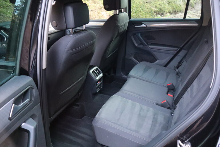 sv automobile amir noir img 7974 11