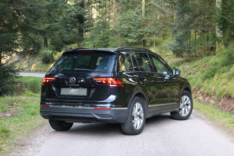 sv automobile amir noir img 7996 18