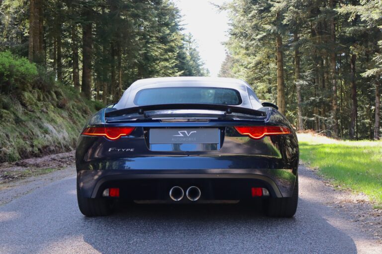 sv automobile f type bleu img 8068 09