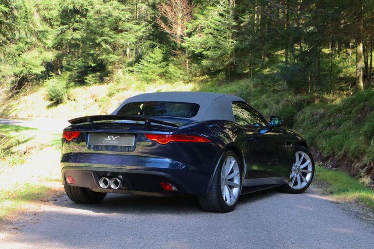 sv automobile f type bleu img 8073 11