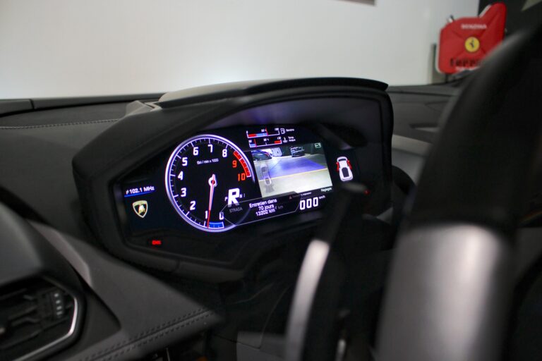 sv automobile huracan dream orange image00021 05