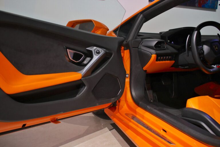 sv automobile huracan dream orange image00026 09