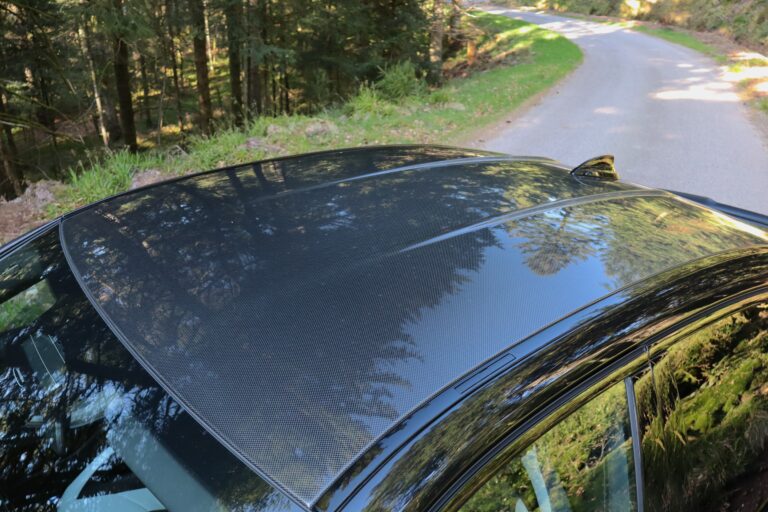 sv automobile m3 noir blanc img 8155 08