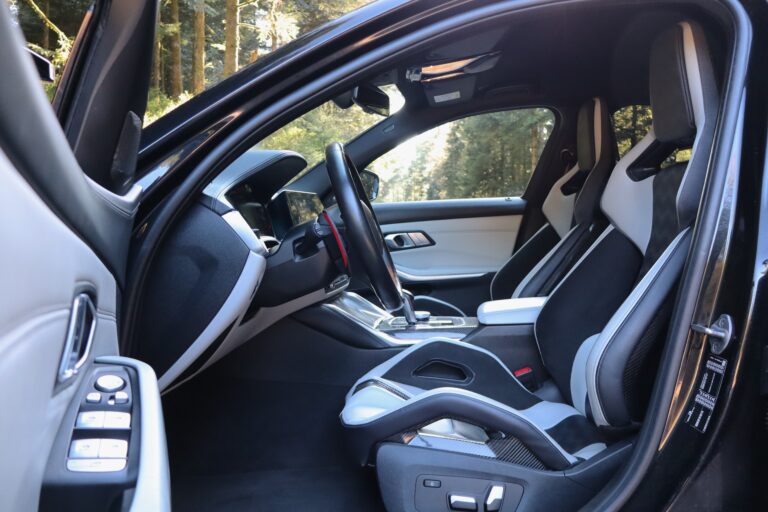 sv automobile m3 noir blanc img 8203 23