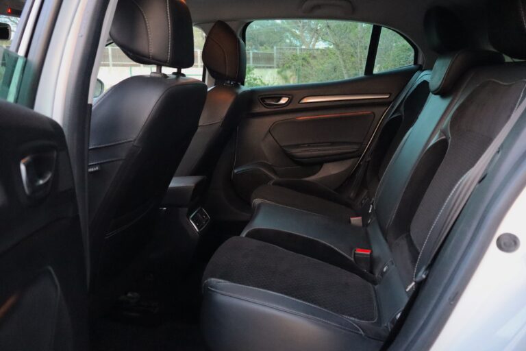 sv automobile megane 4gt img 2937 17