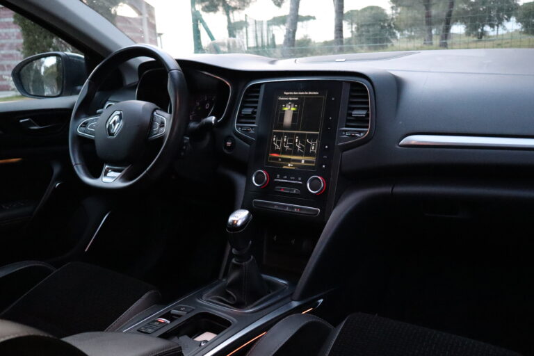 sv automobile megane 4gt img 2967 26