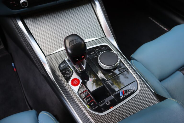 sv automobile m4 bleu siege img 0759 17
