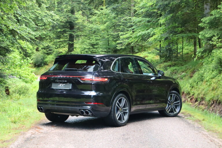 sv automobile turbo noir rouge img 0098 25