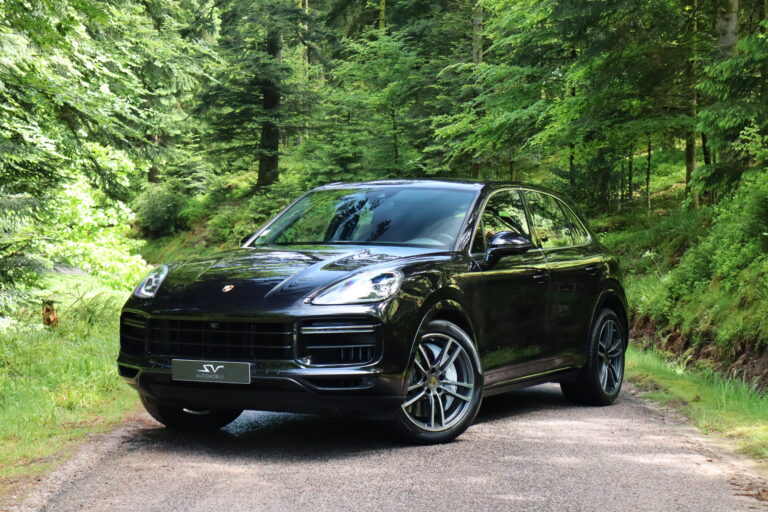 sv automobile turbo noir rouge img 0157 34