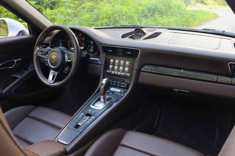 sv automobile 911 turbo s blanche leo img 3144 22