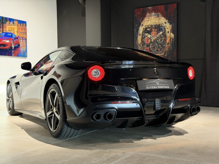 sv automobile f12 noir img 3886 21