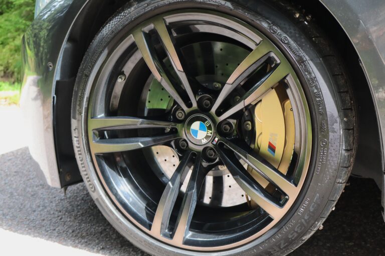 sv automobile m4 431 grise img 2581 27