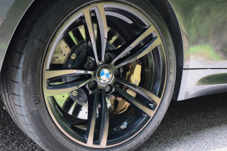 sv automobile m4 431 grise img 2583 29