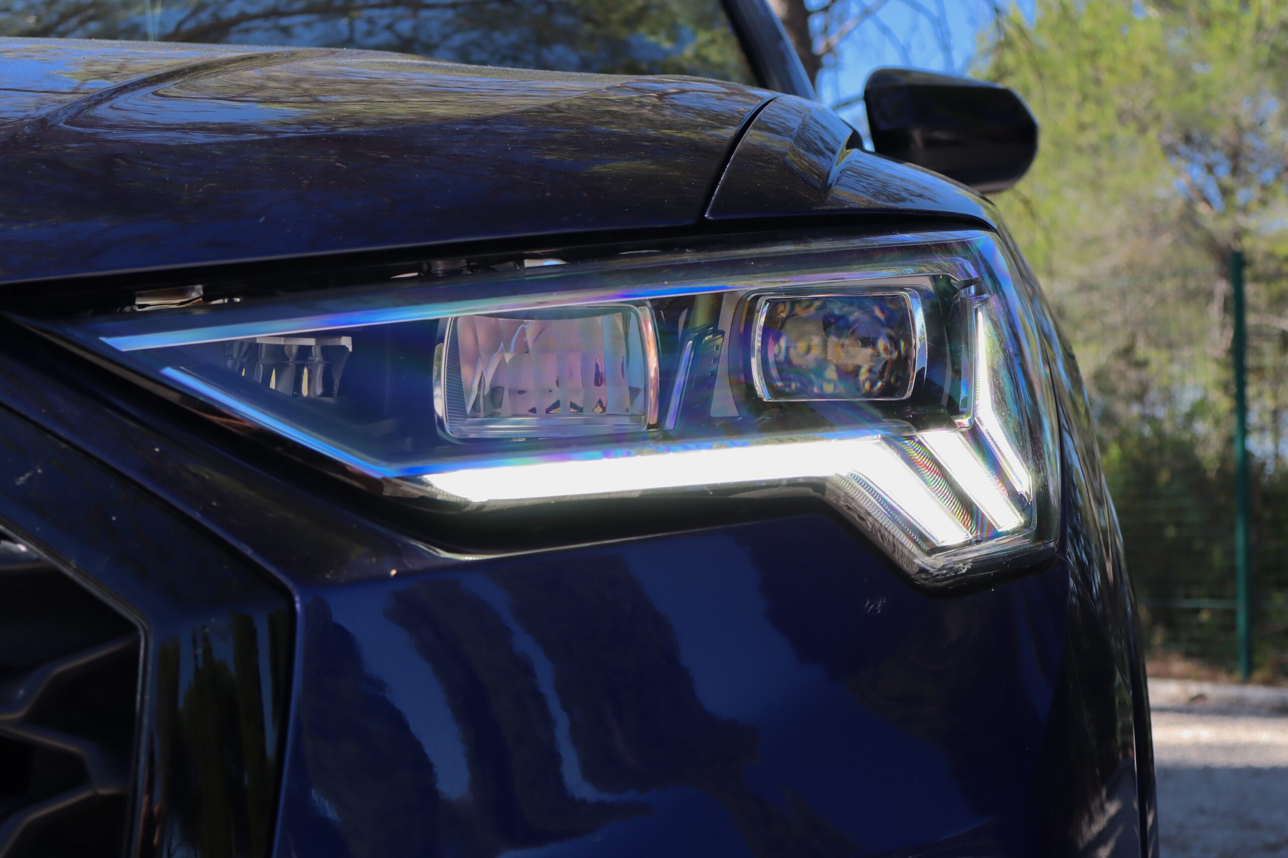 sv automobile q3 bleu sportback img 3383 01