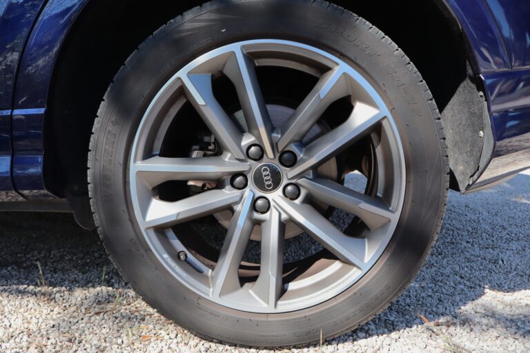 sv automobile q3 bleu sportback img 3458 18