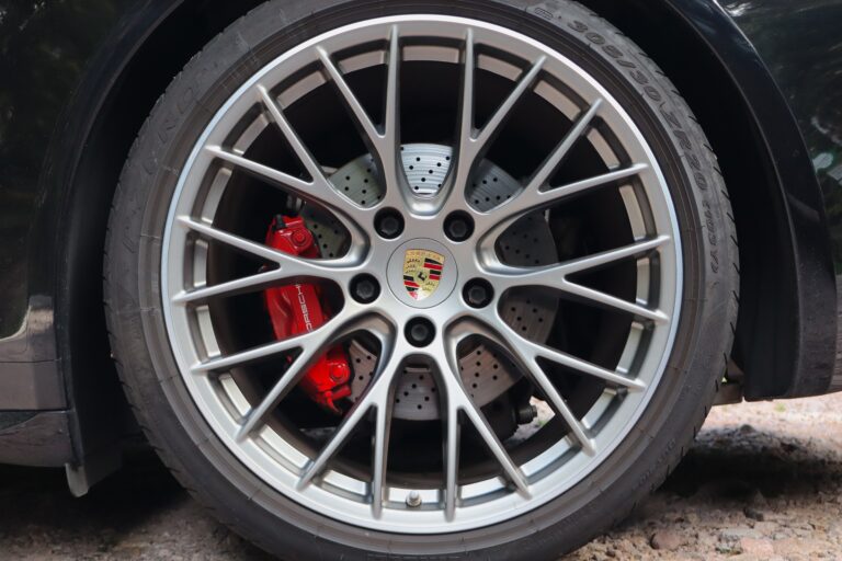 sv automobile 4s noire leo img 7123 08