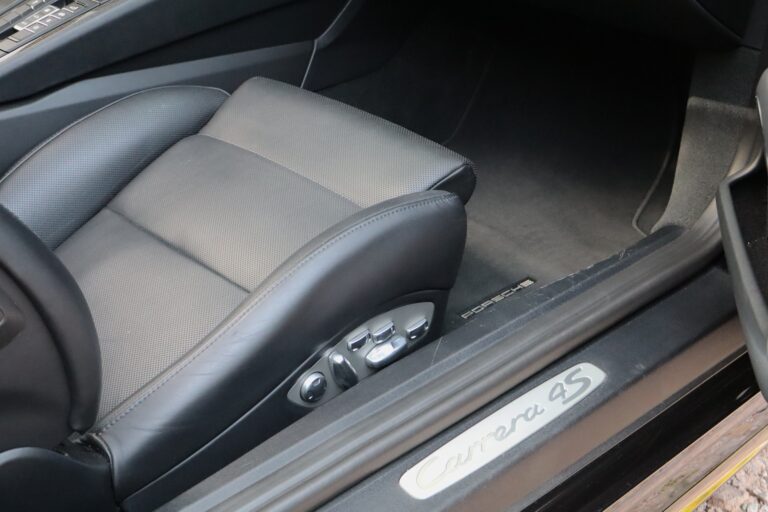 sv automobile 4s noire leo img 7128 12