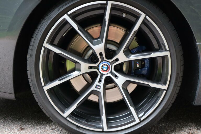 BMW Série 8 II (G15) 840dA 320ch xDrive M Sport