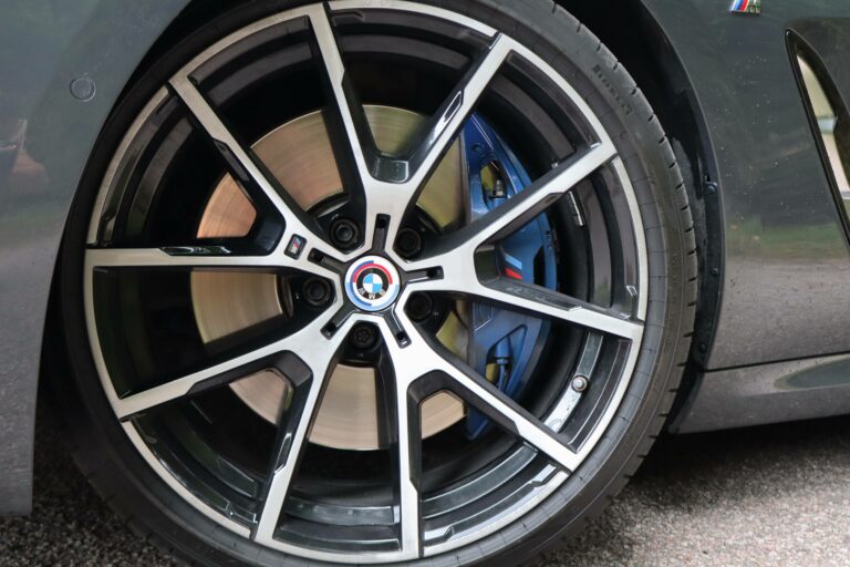 BMW Série 8 II (G15) 840dA 320ch xDrive M Sport