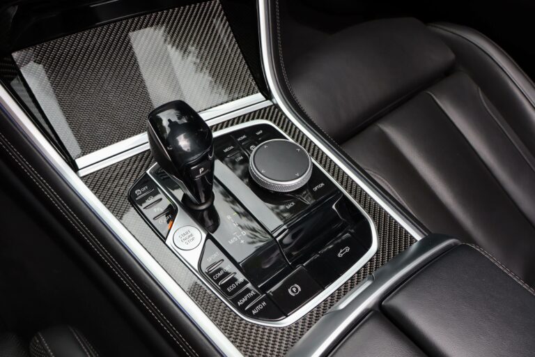BMW Série 8 II (G15) 840dA 320ch xDrive M Sport
