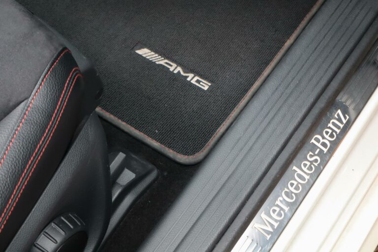 Mercedes-Benz CLA 200 Fascination AMG Line
