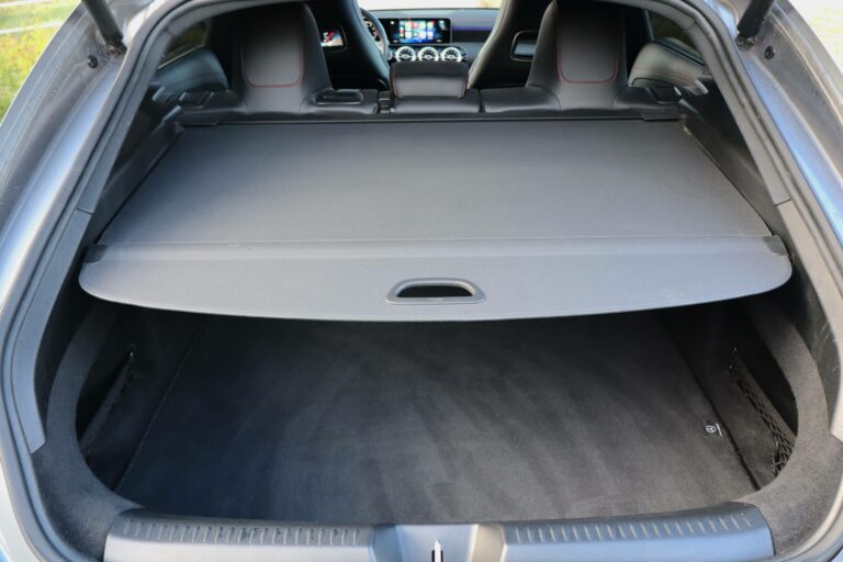 Mercedes-Benz CLA Shooting Brake 250AMGLine 4Matic