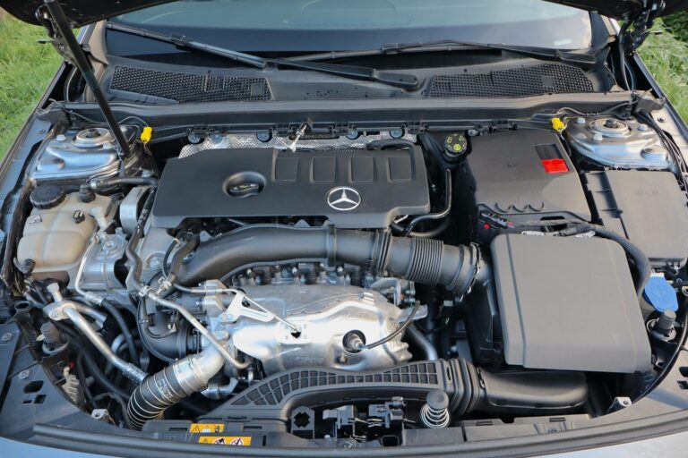 Mercedes-Benz CLA Shooting Brake 250AMGLine 4Matic
