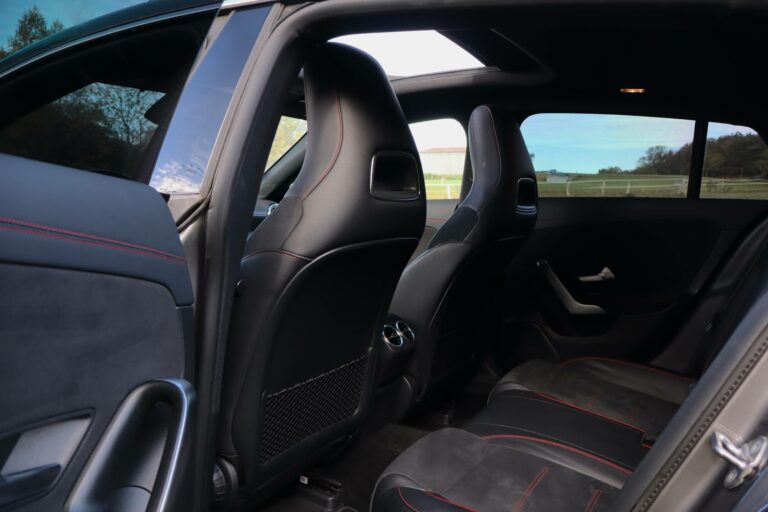 Mercedes-Benz CLA Shooting Brake 250AMGLine 4Matic