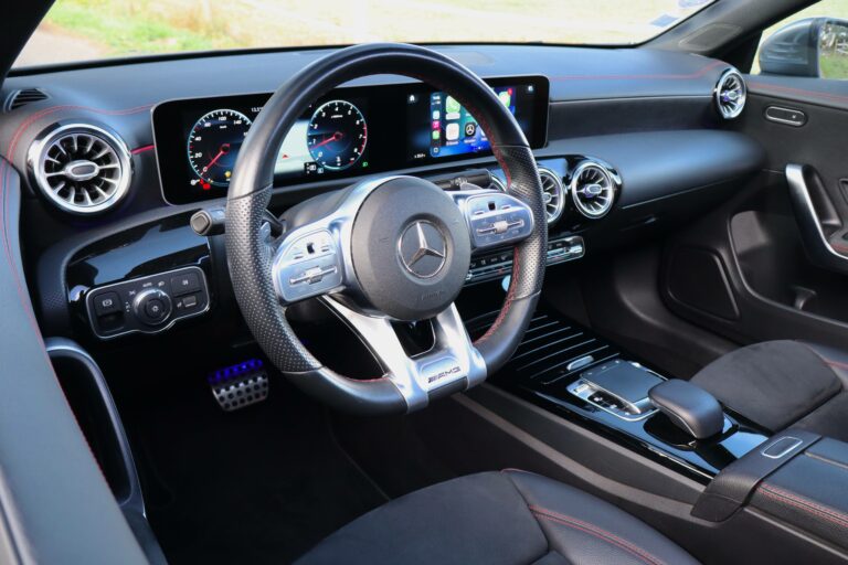 Mercedes-Benz CLA Shooting Brake 250AMGLine 4Matic