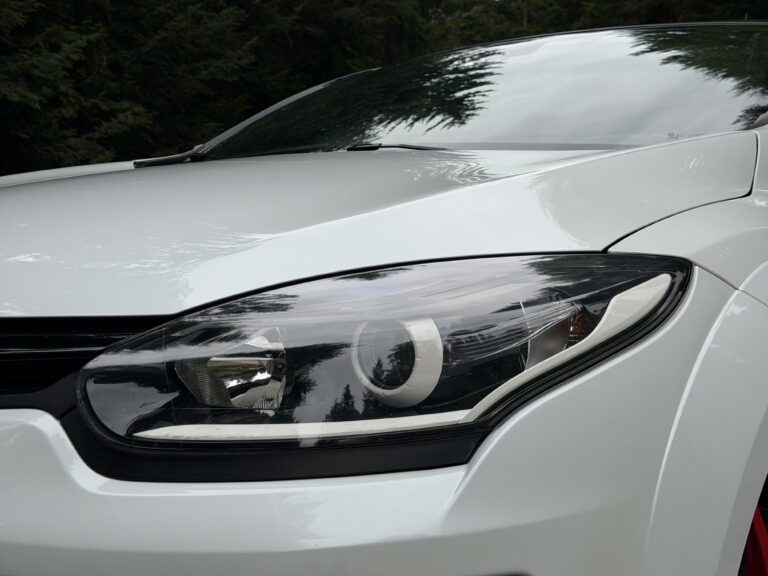 Renault Megane RS Trophy Air 14 1/50 275ch