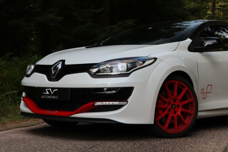 Renault Megane RS Trophy Air 14 1/50 275ch