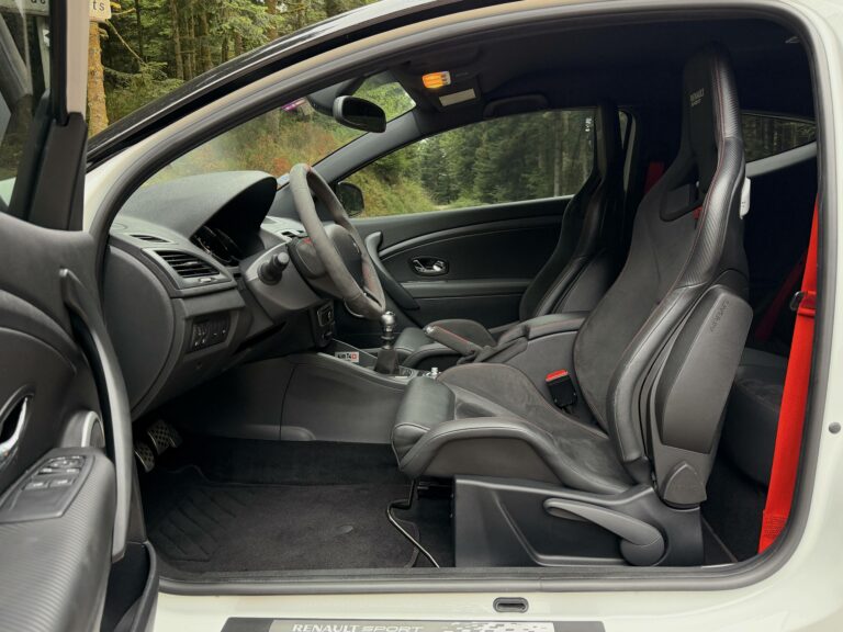Renault Megane RS Trophy Air 14 1/50 275ch