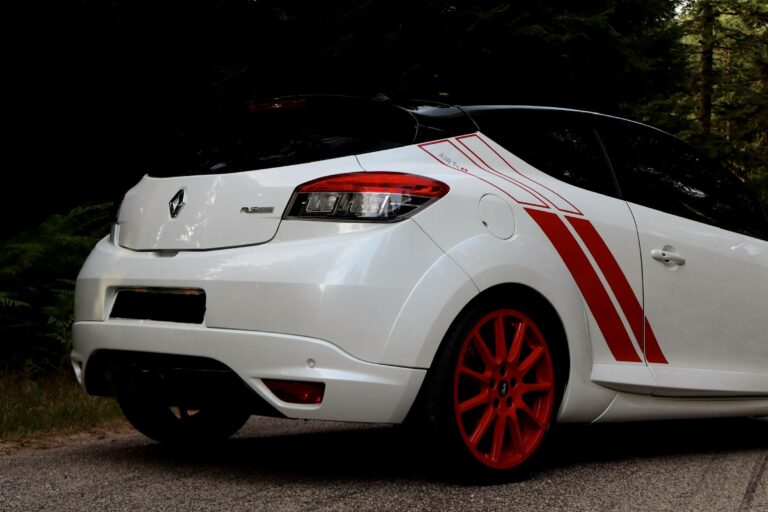 Renault Megane RS Trophy Air 14 1/50 275ch