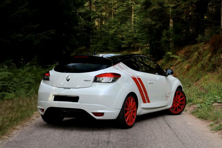 Renault Megane RS Trophy Air 14 1/50 275ch