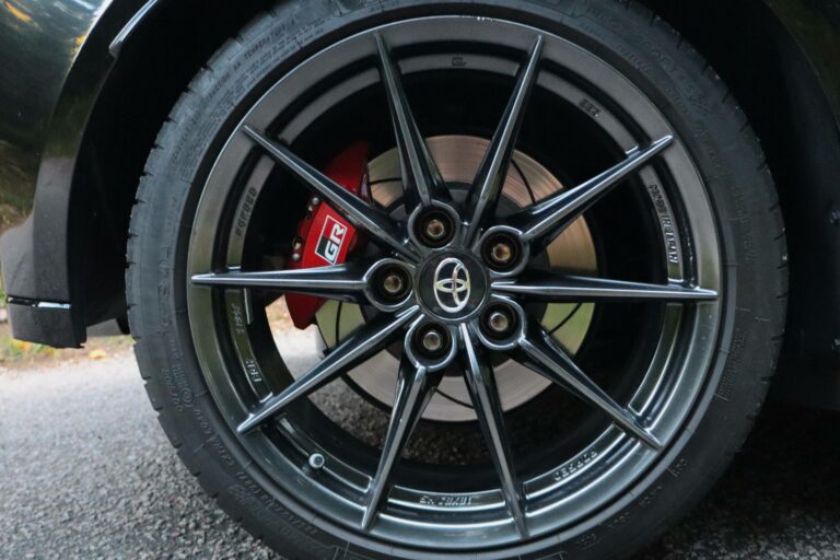 Toyota Yaris IV 1.6 GR 261ch Track 3p 4WD