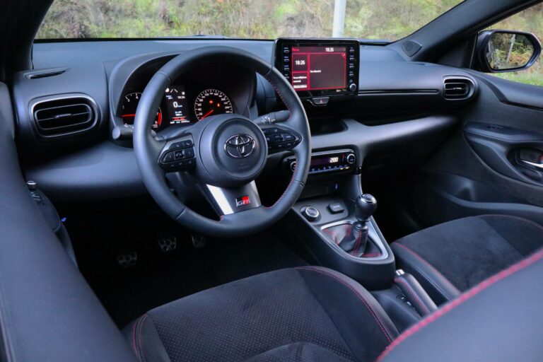 Toyota Yaris IV 1.6 GR 261ch Track 3p 4WD