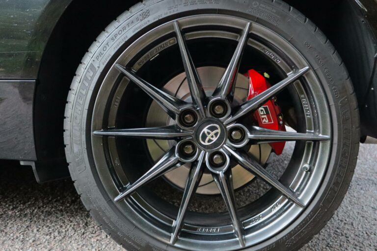 Toyota Yaris IV 1.6 GR 261ch Track 3p 4WD